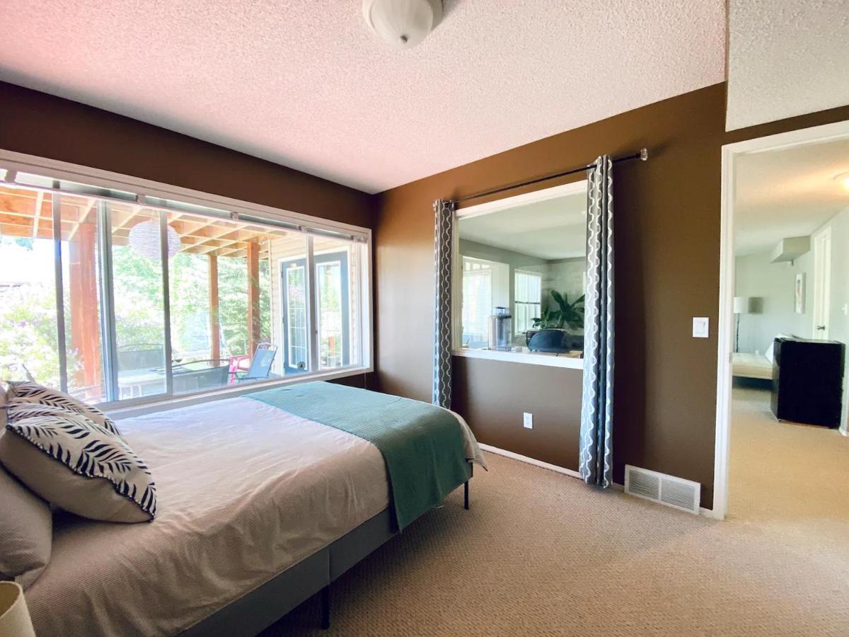 Private, Spacious, & Bright